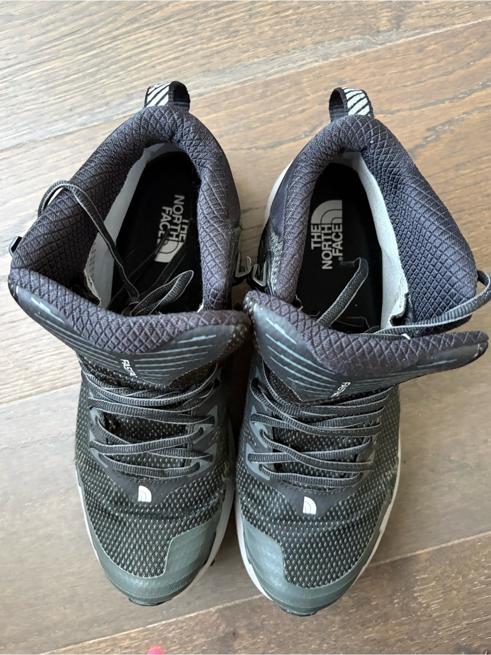 The North Face Men's Black and Gray VECTIV FastPack Mid FUTURELIGHT Hiking Boots - Picture 8 of 11